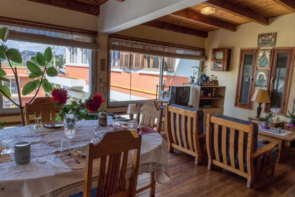 Chambre avec cuisine équipée